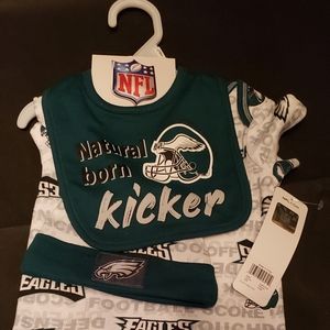 Baby Eagles set NWT